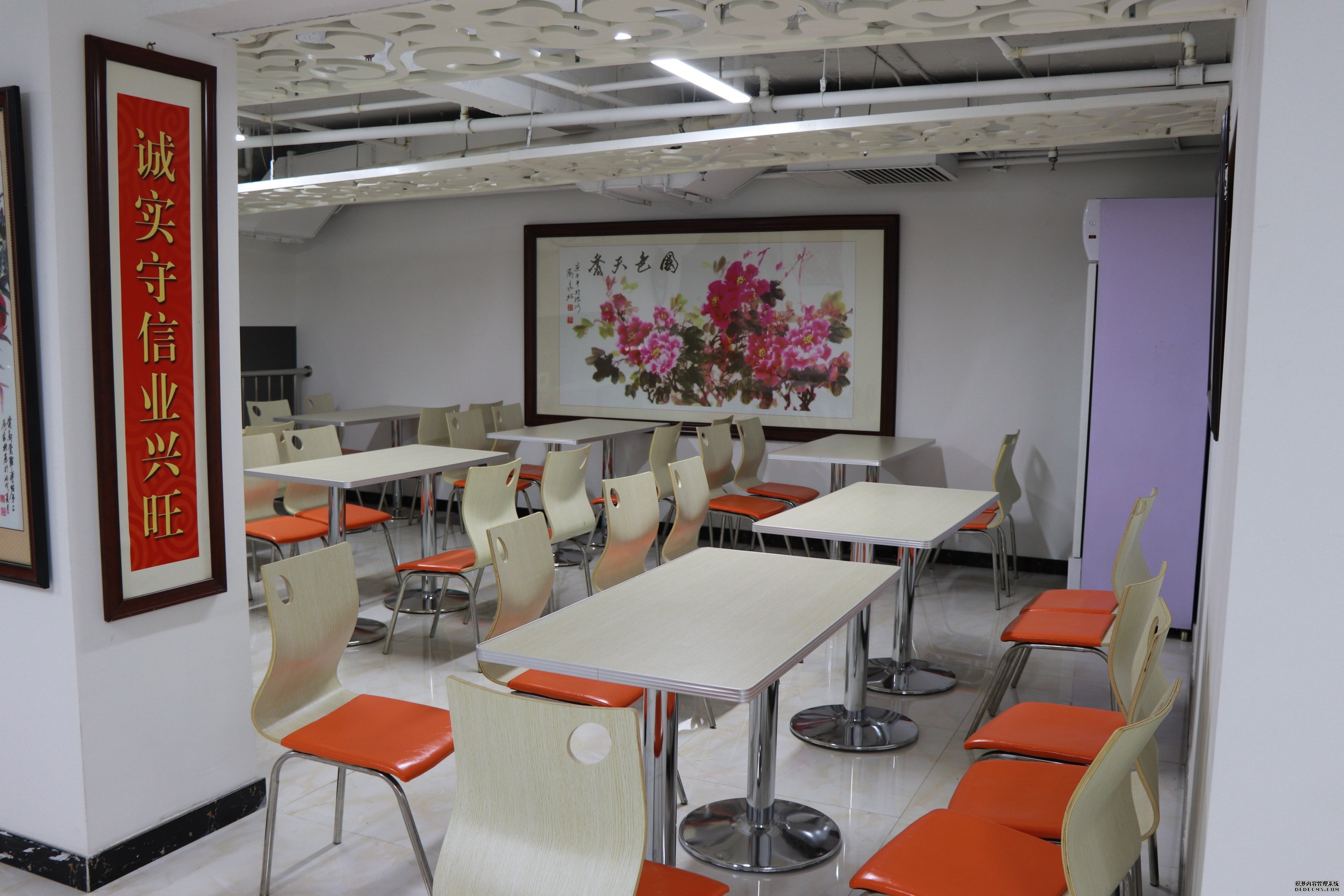 1569393234422036267.jpg 1569393234422036267.jpg