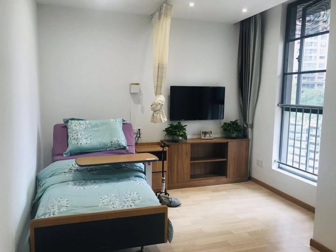 1569482054588059176.jpg 1569482054588059176.jpg