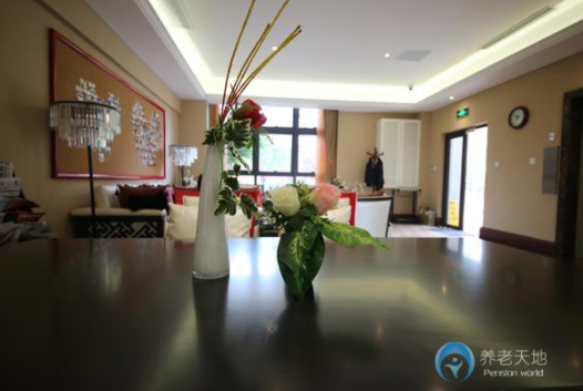 1570518419976087693.png 2.png