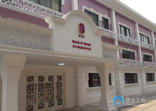 1570676592659063628.png 4.png