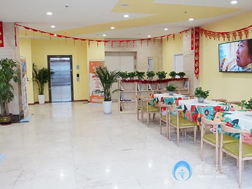 1571027396117091625.jpg 1571027396117091625.jpg