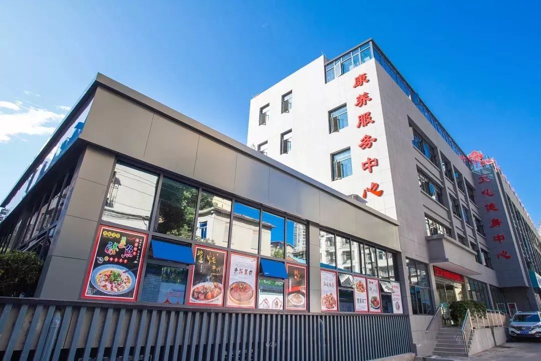 1571652892855012586.jpg 1571652892855012586.jpg