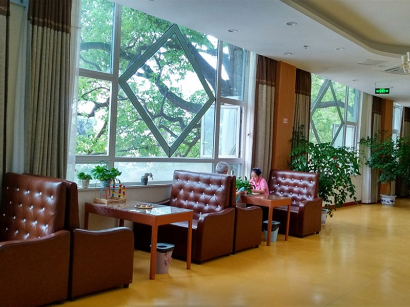 1572943519543074602.jpg 1572943519543074602.jpg