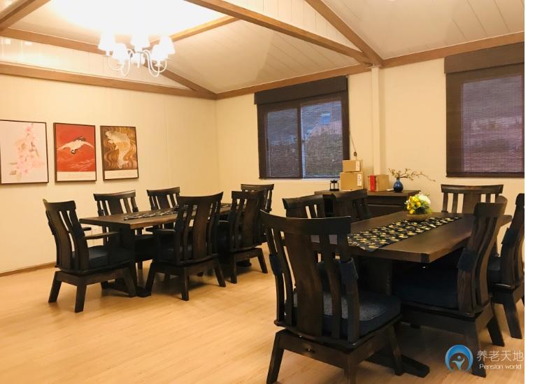 1576650284648028163.jpg 1576650284648028163.jpg