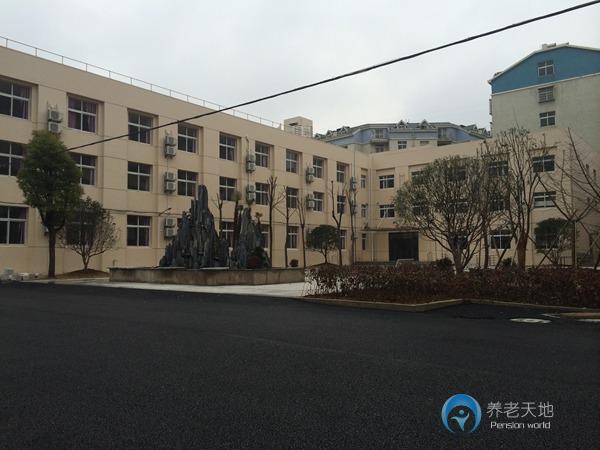 1577242725437098978.jpg 1577242725437098978.jpg