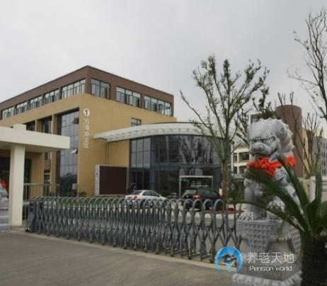 1581918283565058842.jpg 1581918283565058842.jpg