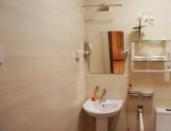 1582602965585005288.png QQ截圖20200225115258.png