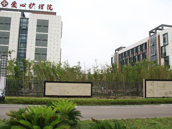 1584956273470043777.jpg 1584956273470043777.jpg