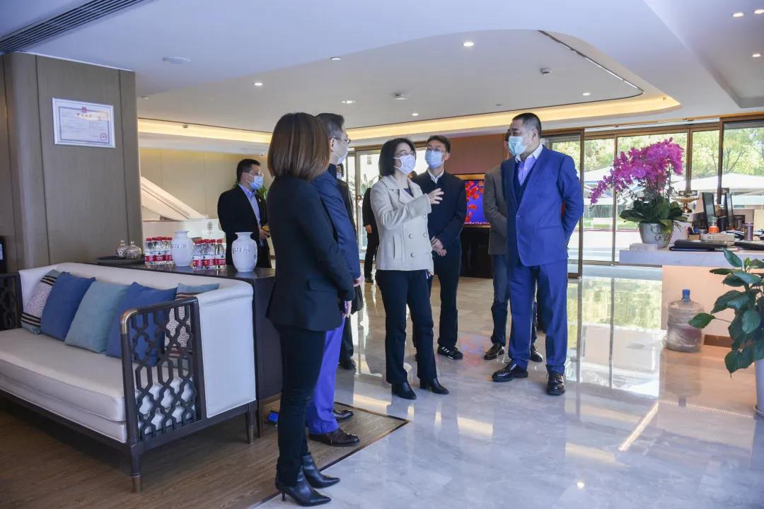 1585098962096032429.jpg 1585098962096032429.jpg