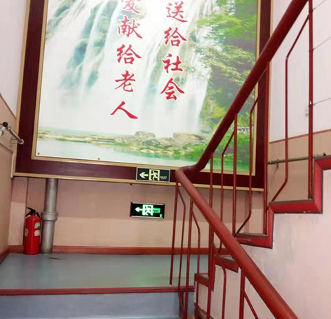 1585360614363002304.png QQ截圖20200328095154.png