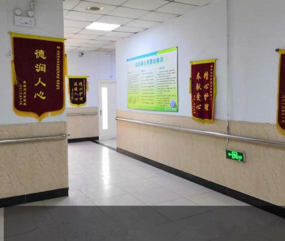 1585465385401002112.jpg 1585465385401002112.jpg