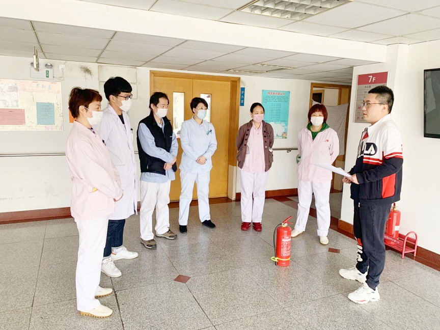 1585625705321070798.jpg 1585625705321070798.jpg