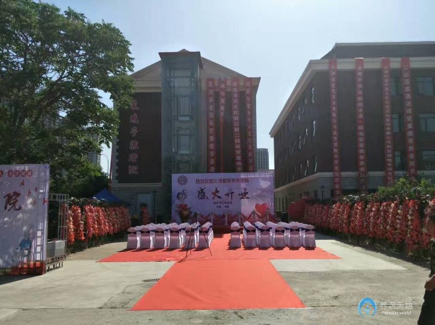 1586937507099004384.jpg 1586937507099004384.jpg