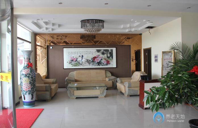 1587607149523057722.jpg 1587607149523057722.jpg