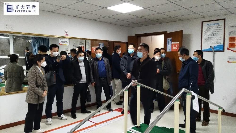 1587950556345018760.jpg 1587950556345018760.jpg