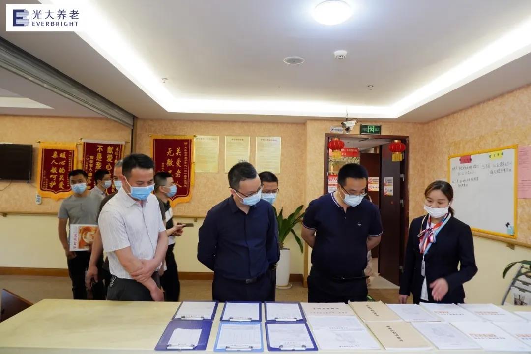 1589504722775091664.jpg 1589504722775091664.jpg