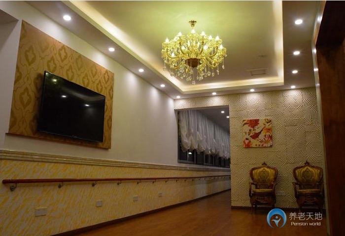 1590392440145011859.jpg 1590392440145011859.jpg