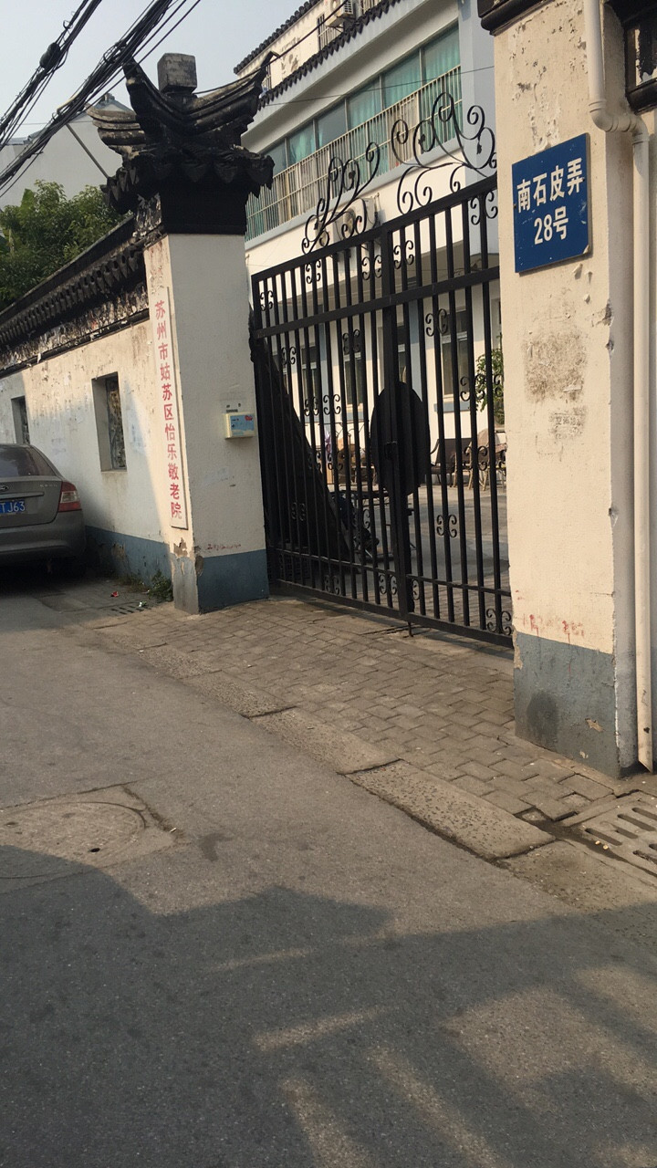 1593658273068021397.jpg 1593658273068021397.jpg