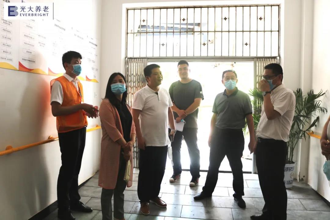 1594869737660037043.jpg 1594869737660037043.jpg