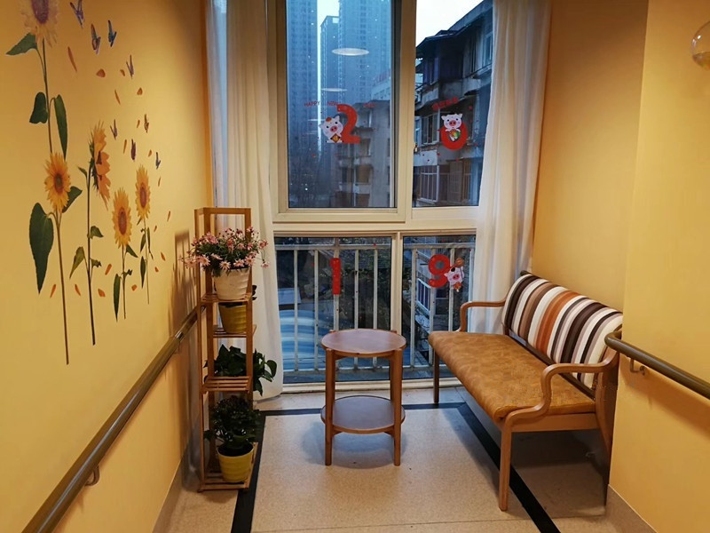 1595495599937026623.jpg 1595495599937026623.jpg