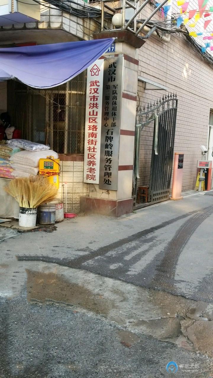 1595836584515070539.jpg 1595836584515070539.jpg