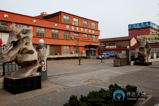 1598259171613000785.jpg 1598259171613000785.jpg