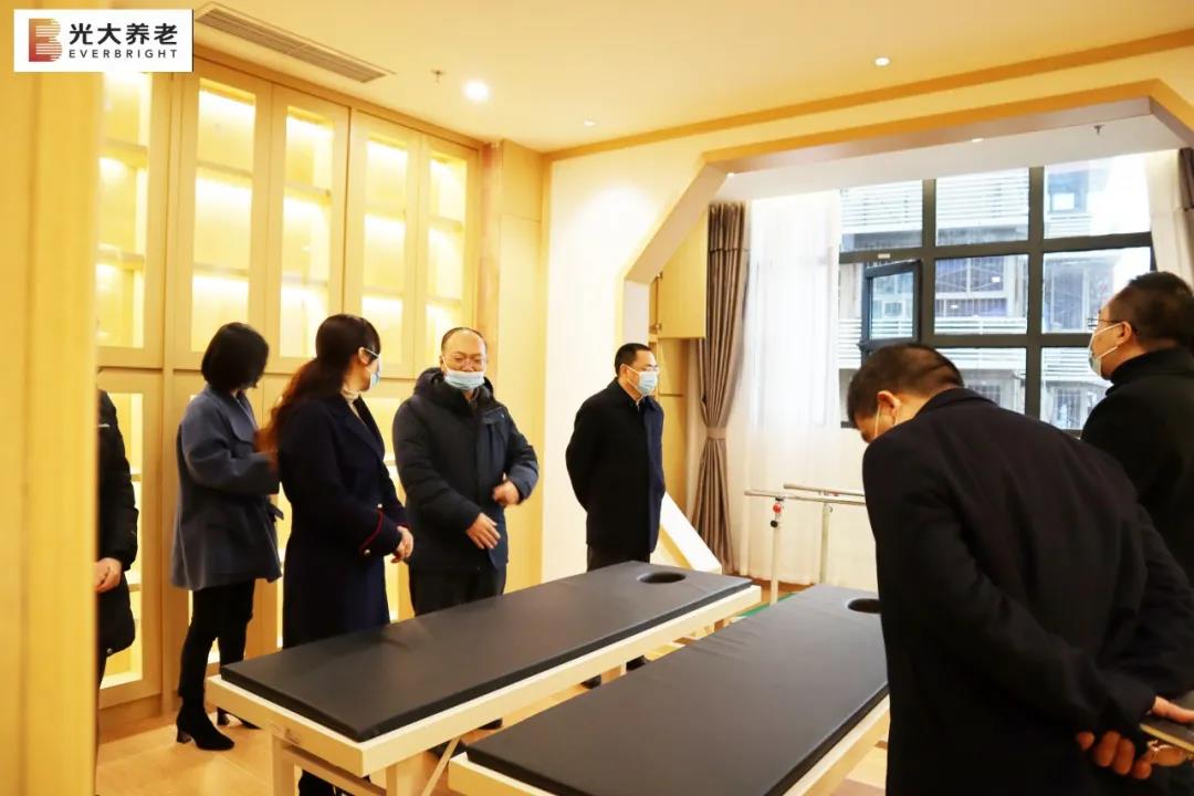 1608258494949072064.jpg 1608258494949072064.jpg