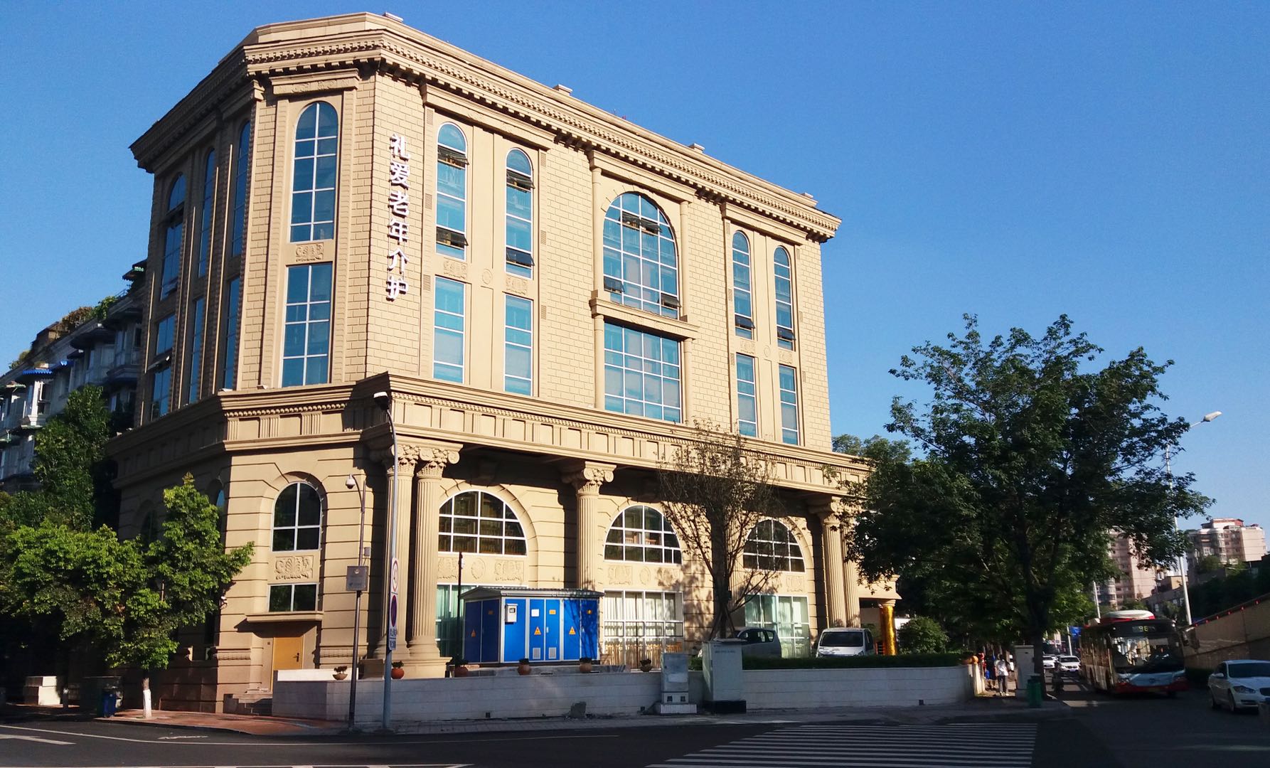 1608793804036011458.jpg 1608793804036011458.jpg