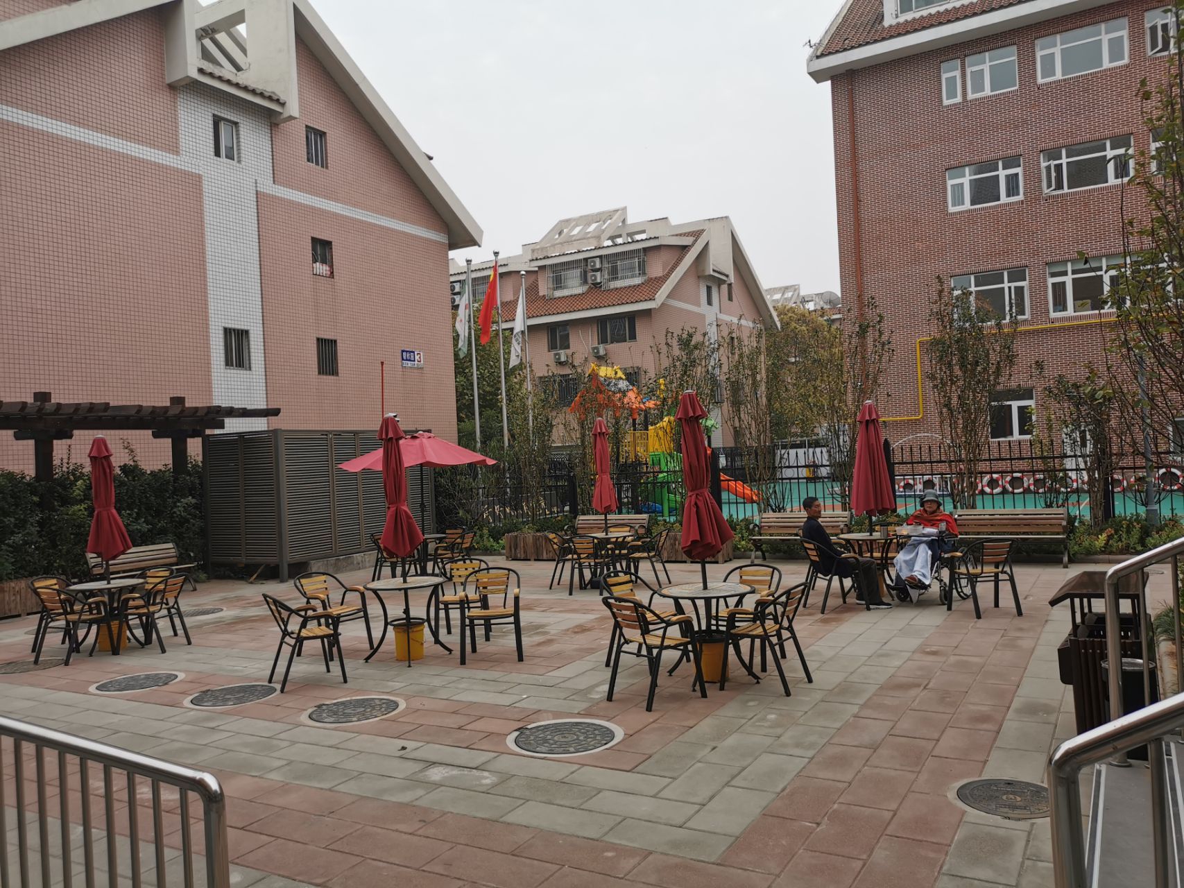 1624939062660076419.jpg 1624939062660076419.jpg