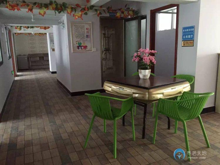 1625732647533072671.jpg 1625732647533072671.jpg