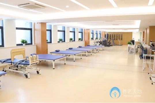 1625885885002010689.jpg 1625885885002010689.jpg