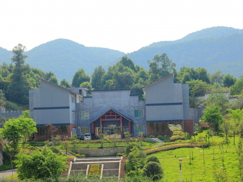 1626079646370077634.jpg 1626079646370077634.jpg