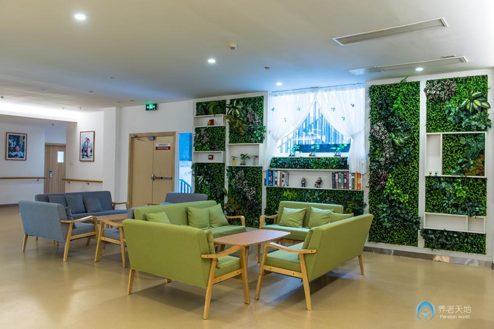 1627271390151067647.jpg 1627271390151067647.jpg