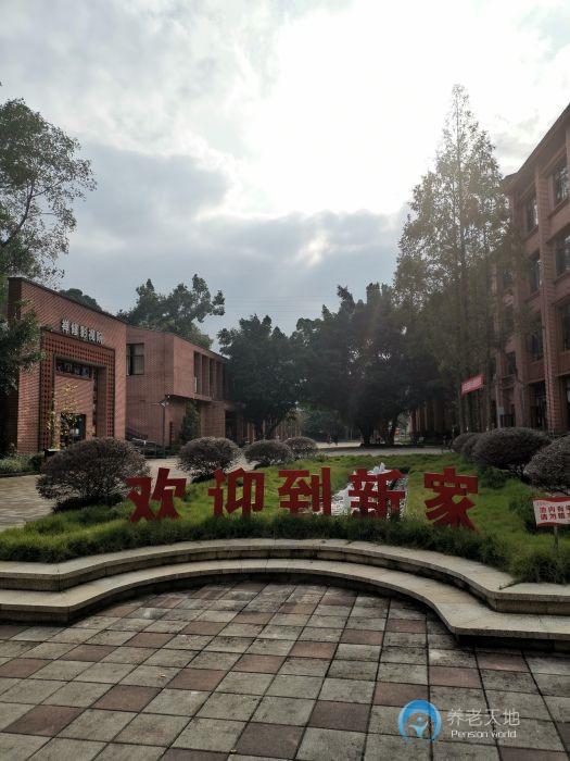 1630307992626014462.jpg 1630307992626014462.jpg