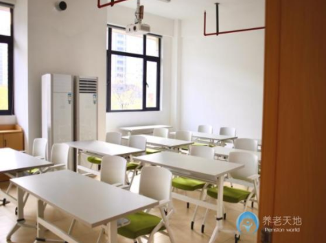 1636787533592075847.png 2.png