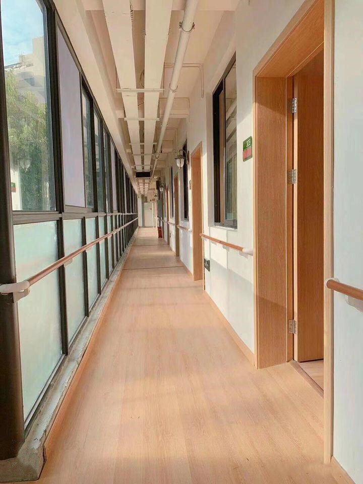 1637140081722058668.jpg 1637140081722058668.jpg