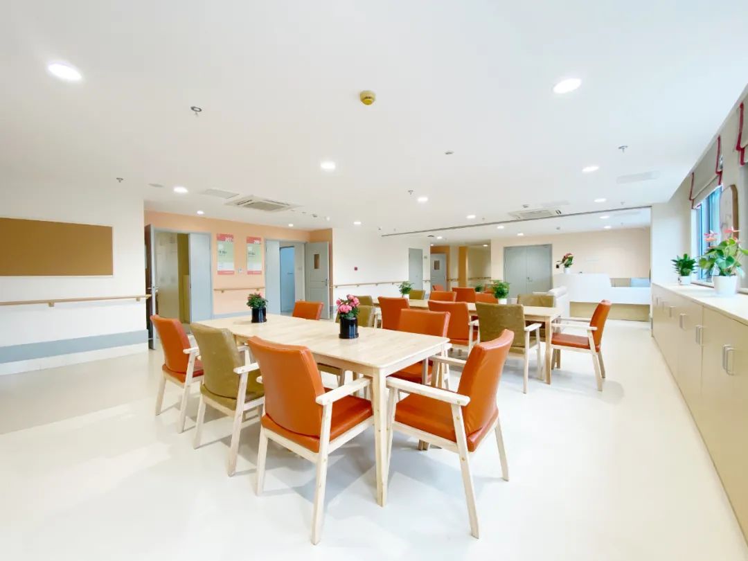 1684808805747035729.jpg 1684808805747035729.jpg