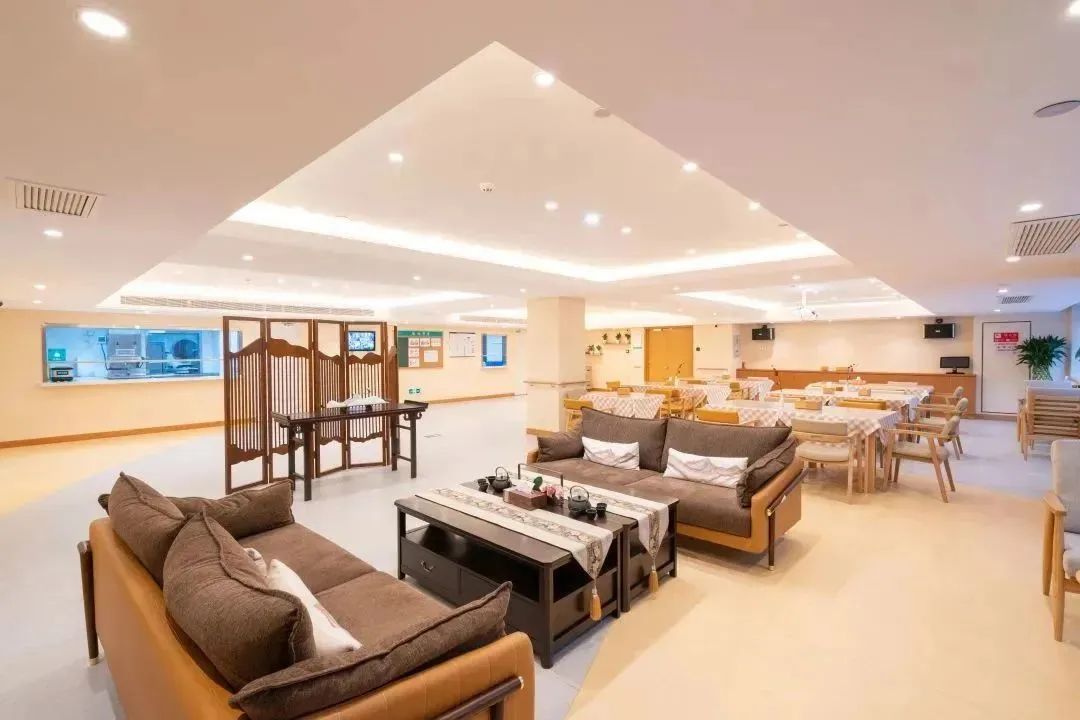 1688007159857099031.jpg 1688007159857099031.jpg