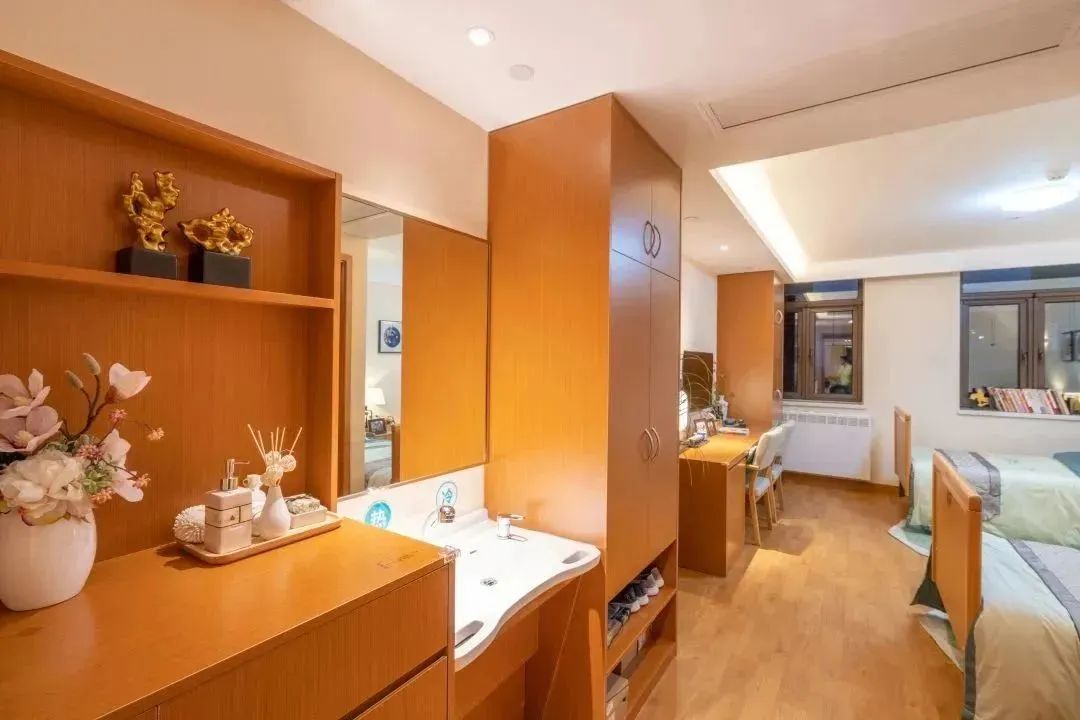 1688007270649039617.jpg 1688007270649039617.jpg