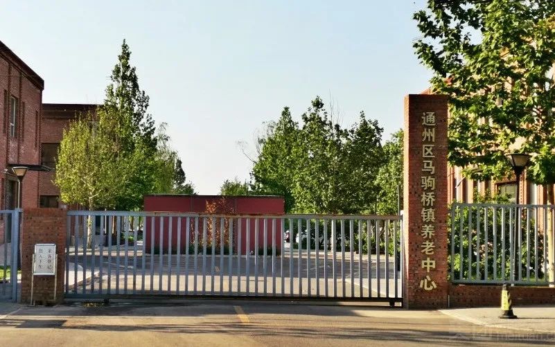 1690510537143018905.jpg 1690510537143018905.jpg