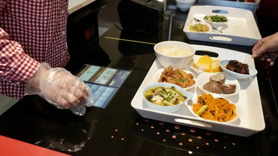 1700804618312079196.jpg 1700804618312079196.jpg