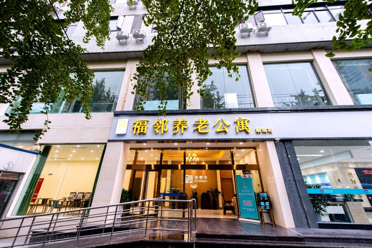 1701930038440031112.jpg 1701930038440031112.jpg