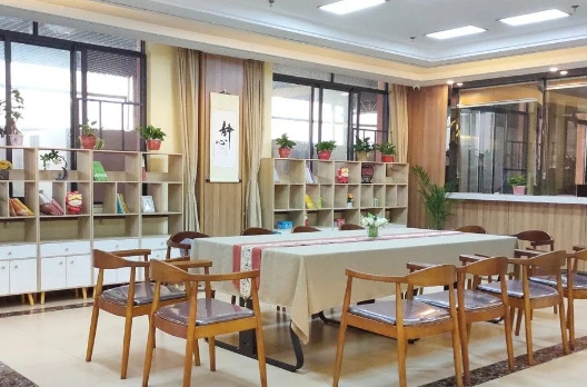 1702953186626044875.png 2.png