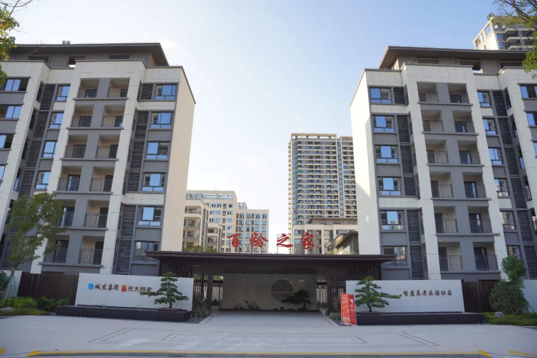 1712969860598036547.jpg 1712969860598036547.jpg