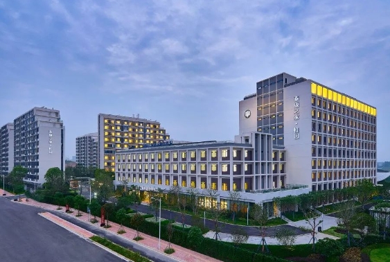 1715580276544077473.png 2.png