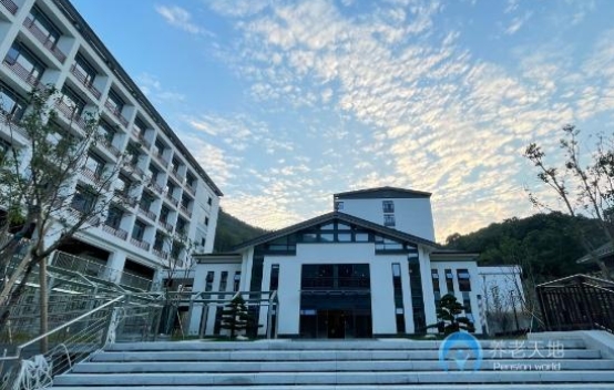 1717122569929063741.png 3.png