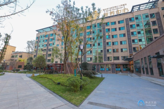 1724548805165047083.png 1.png